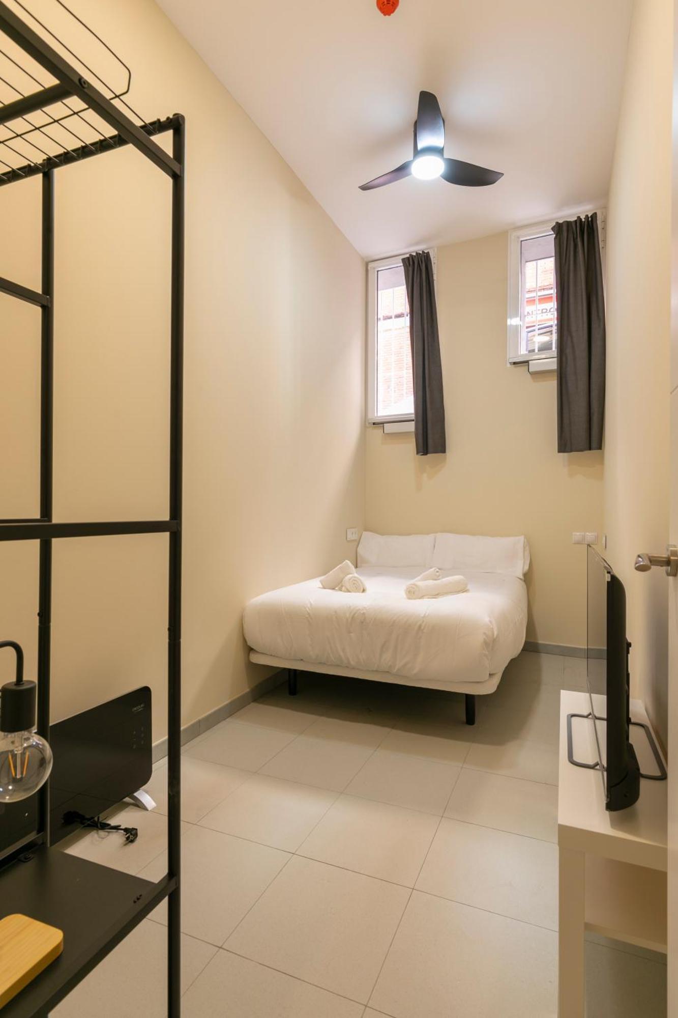 Homeabout Smart Rooms Bravo Murillo - Sin Recepcion Мадрид Экстерьер фото