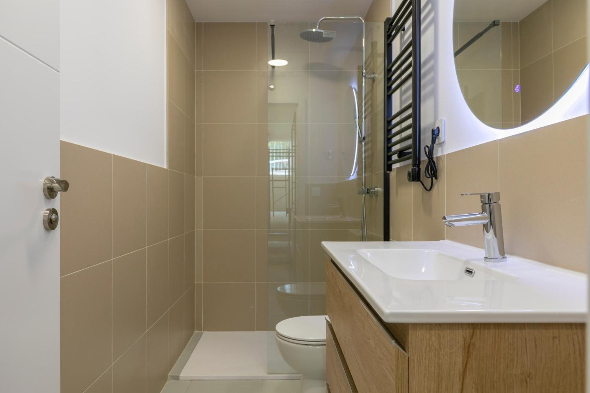 Homeabout Smart Rooms Bravo Murillo - Sin Recepcion Мадрид Экстерьер фото