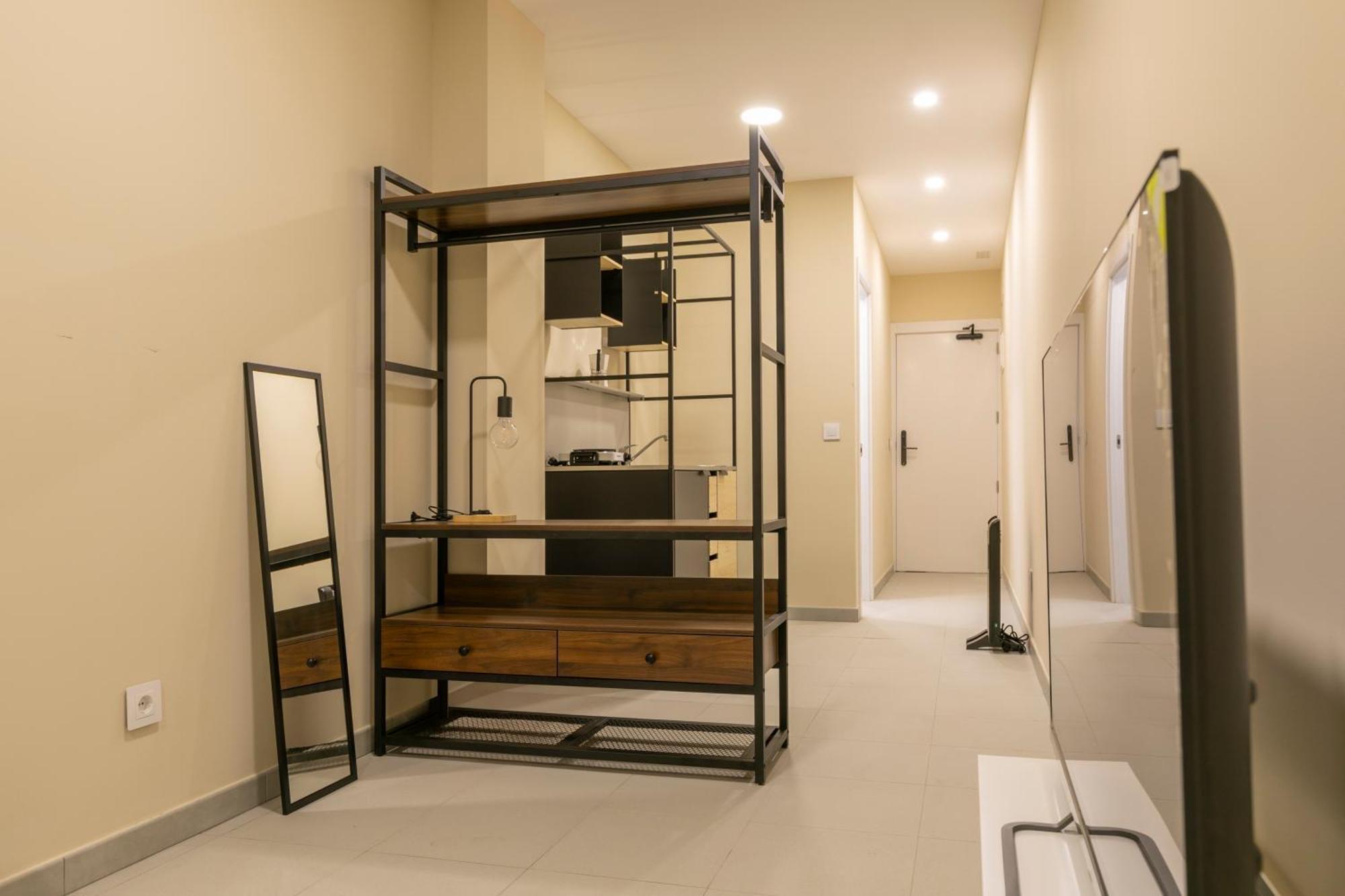 Homeabout Smart Rooms Bravo Murillo - Sin Recepcion Мадрид Экстерьер фото