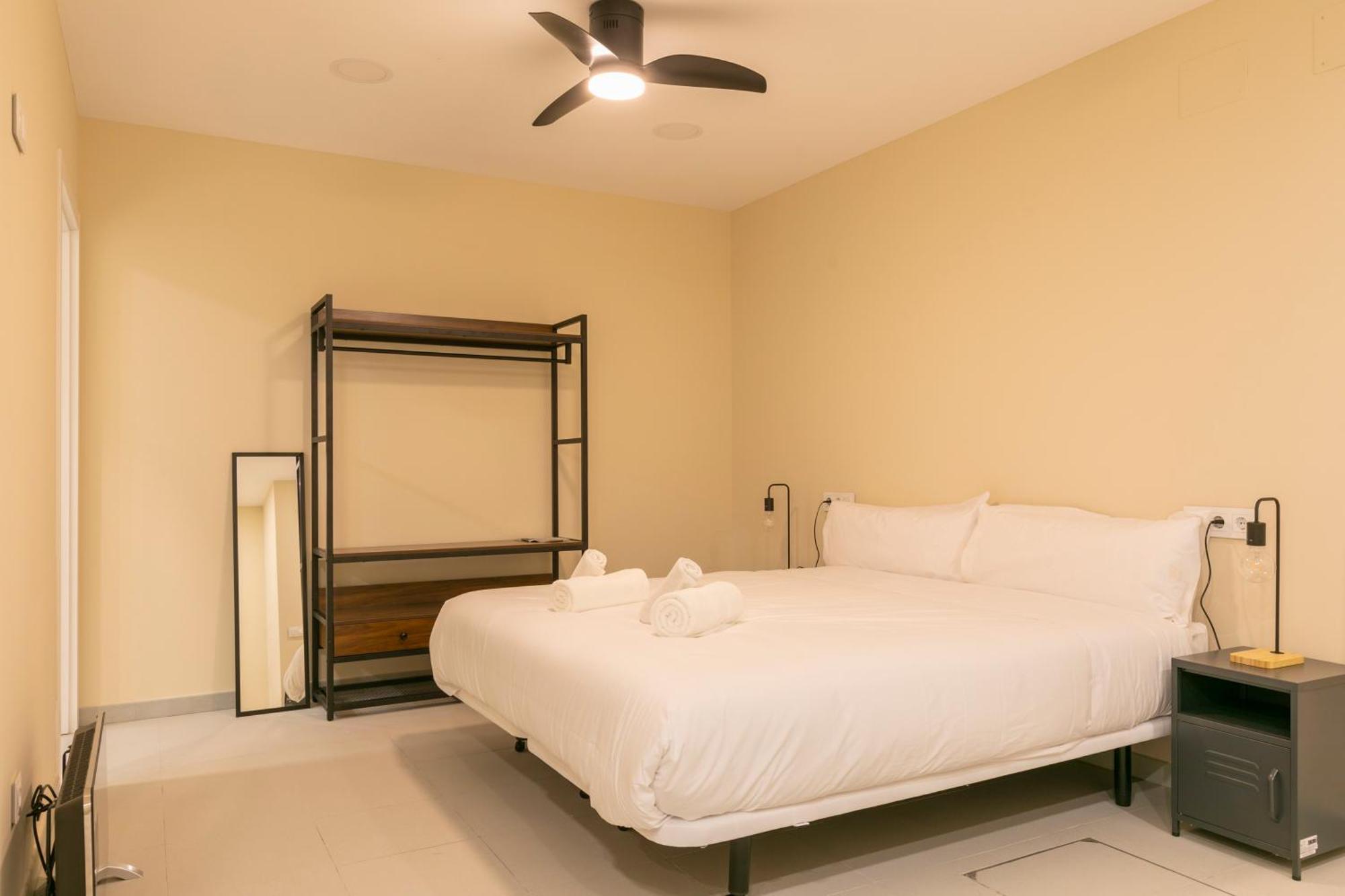 Homeabout Smart Rooms Bravo Murillo - Sin Recepcion Мадрид Экстерьер фото