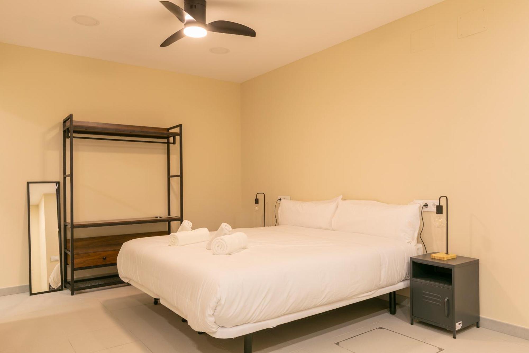 Homeabout Smart Rooms Bravo Murillo - Sin Recepcion Мадрид Экстерьер фото