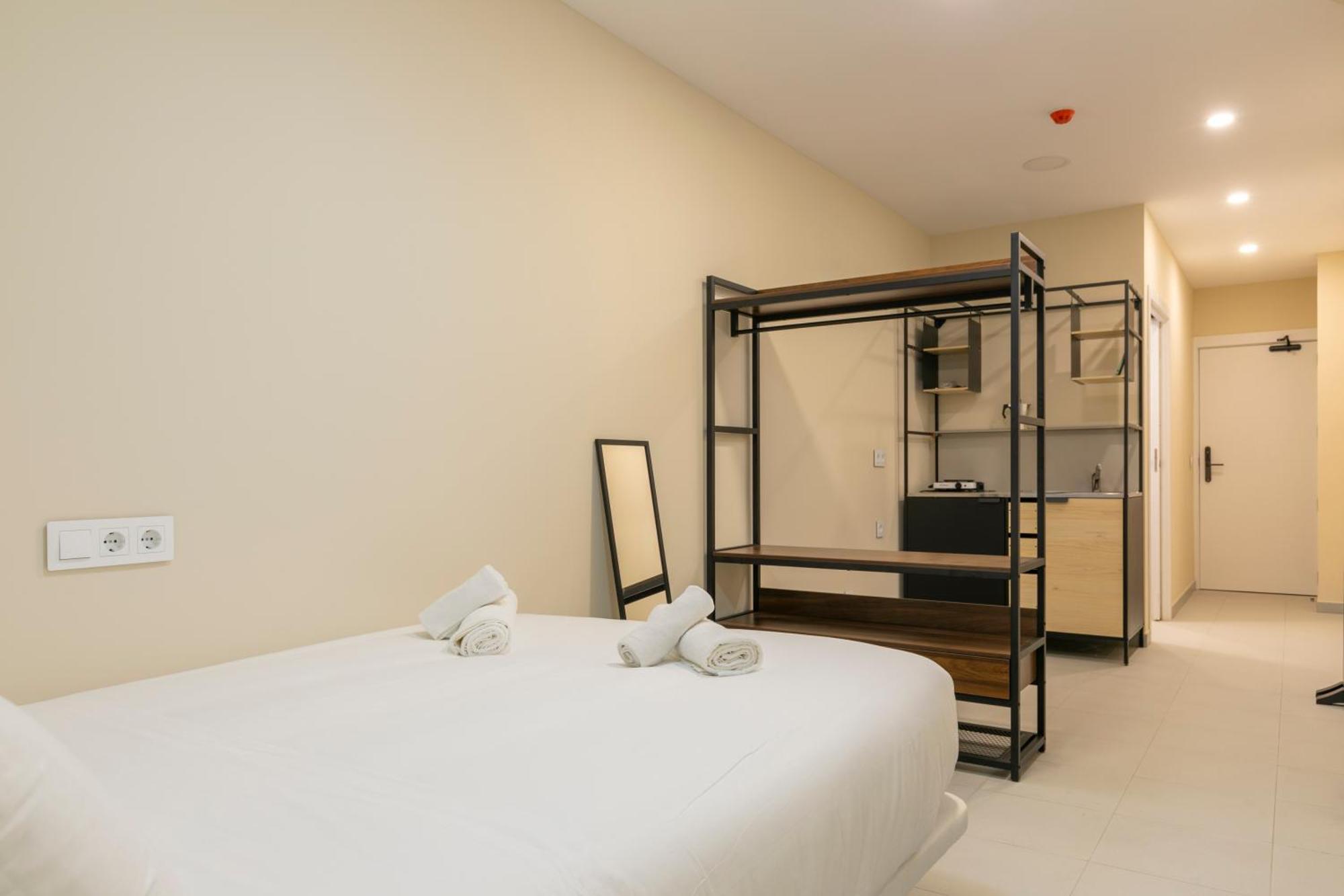 Homeabout Smart Rooms Bravo Murillo - Sin Recepcion Мадрид Экстерьер фото