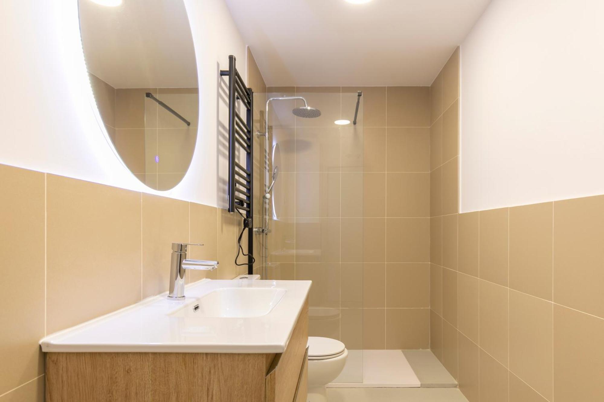 Homeabout Smart Rooms Bravo Murillo - Sin Recepcion Мадрид Экстерьер фото