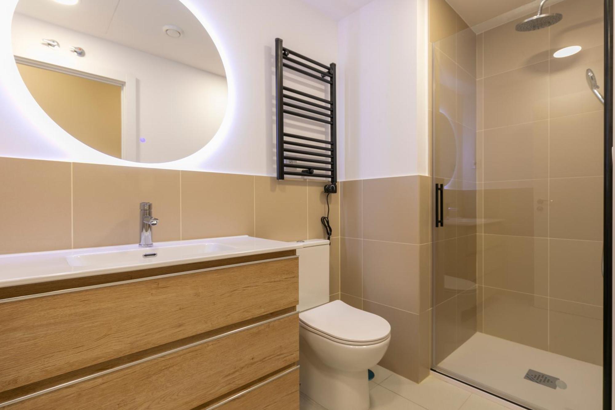 Homeabout Smart Rooms Bravo Murillo - Sin Recepcion Мадрид Экстерьер фото